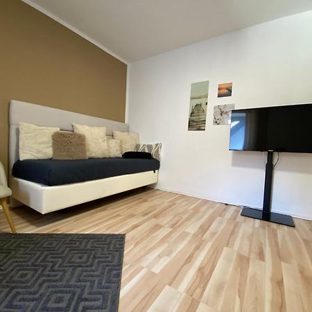 Sleep Well Apartments Detmold - Tempur Beds- Neu - Top Lage - Free Parking - Wifi Exteriör bild