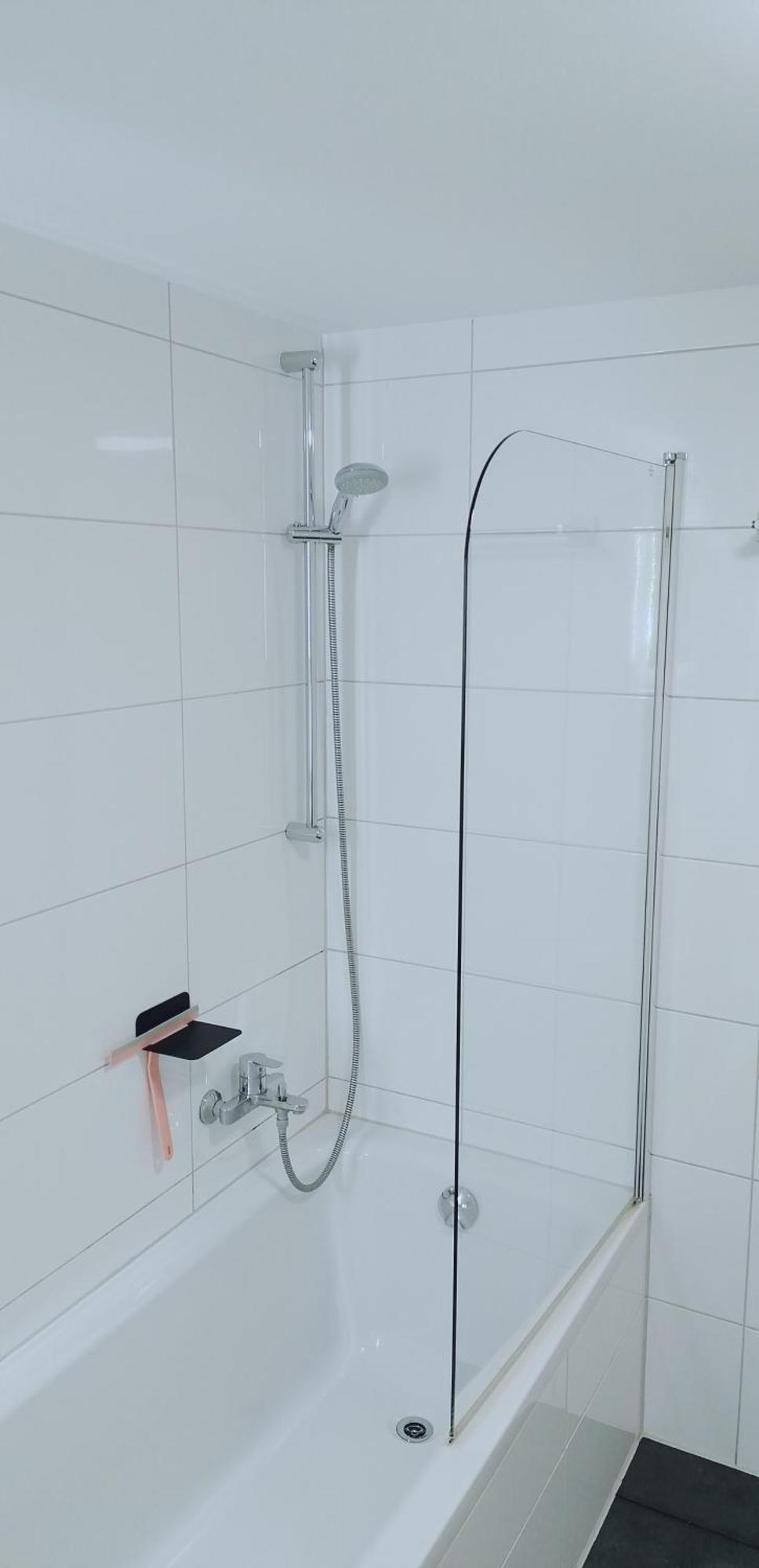 Sleep Well Apartments Detmold - Tempur Beds- Neu - Top Lage - Free Parking - Wifi Exteriör bild
