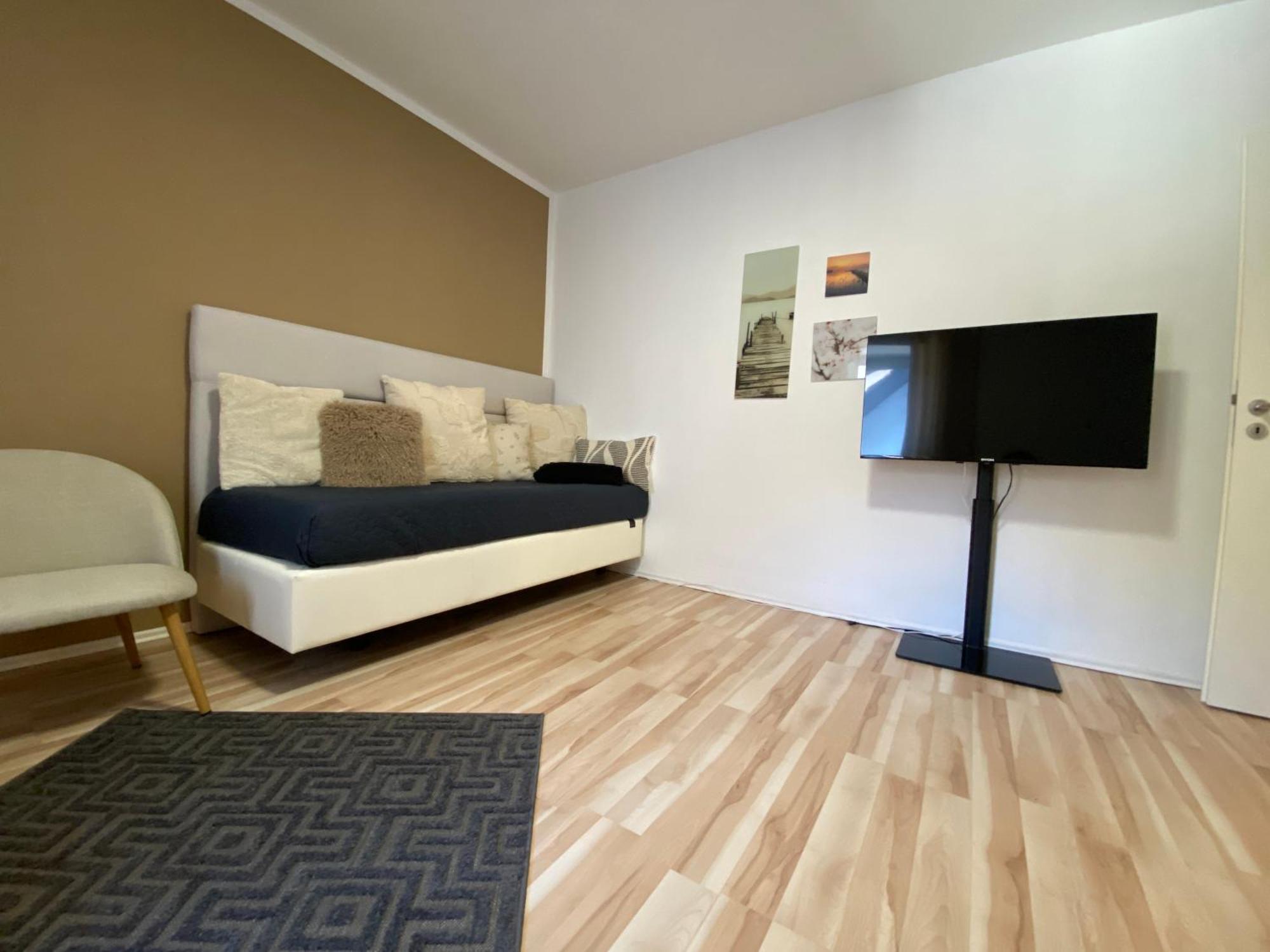 Sleep Well Apartments Detmold - Tempur Beds- Neu - Top Lage - Free Parking - Wifi Exteriör bild